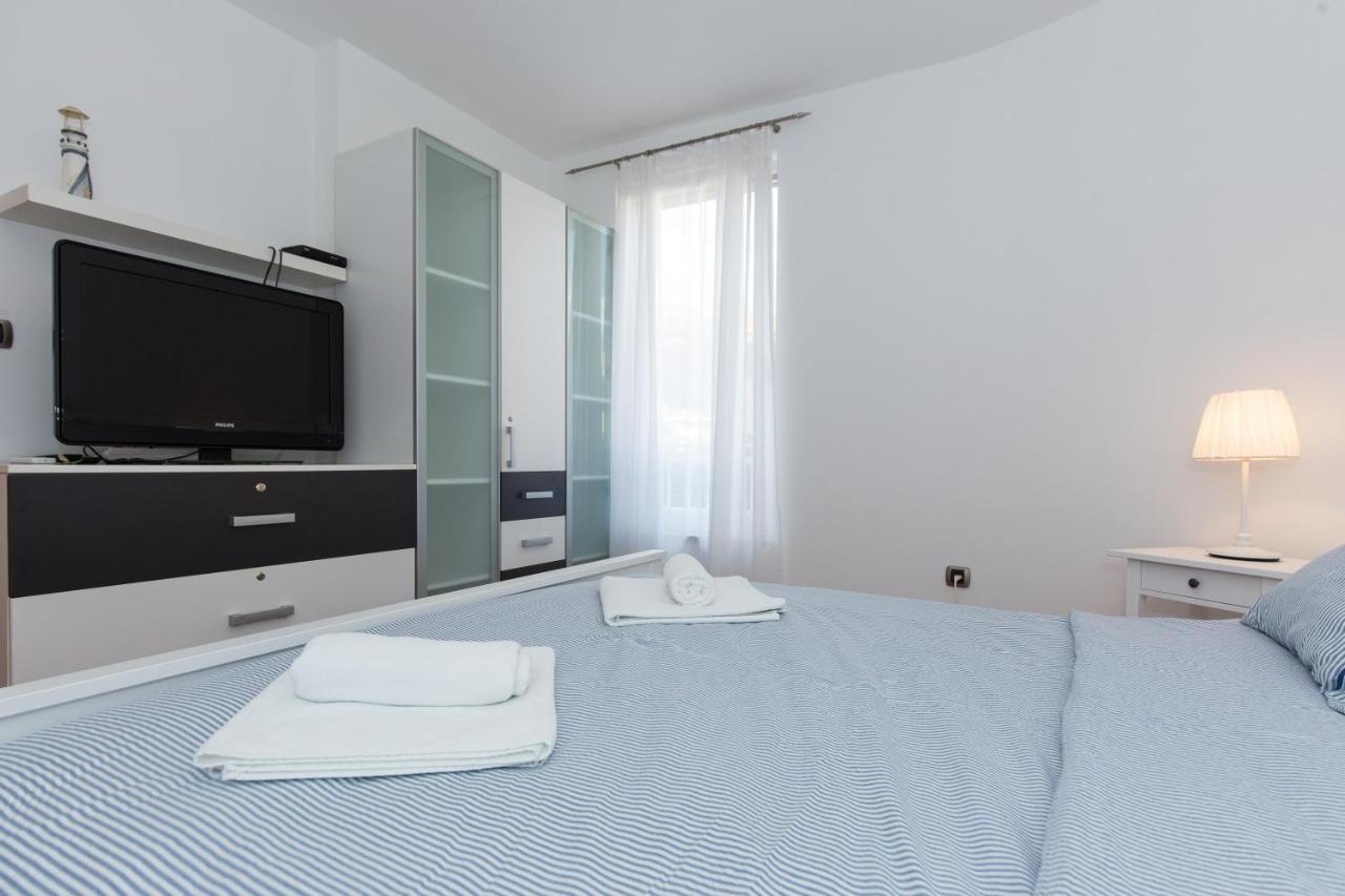Apartment Rosmarino Baška Dış mekan fotoğraf